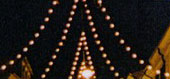 capanna (pagoda) luminosa composta da cordonate luminose